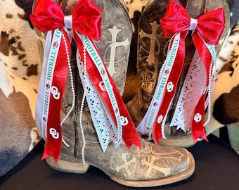 Lazos para botas inspirados en los Oklahoma Sooners de la Universidad de Oklahoma (OU) para el día del partido de fútbol americano universitario, color carmesí, rojo, blanco y con encaje.