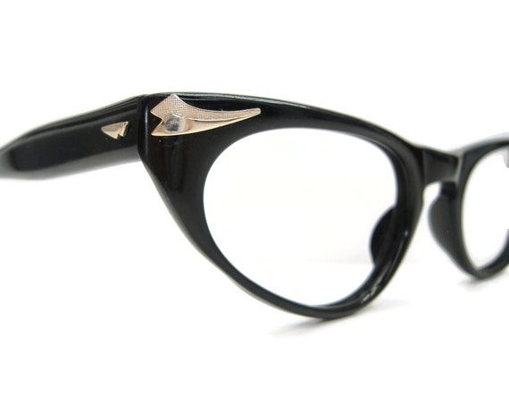 Vintage Sunglasses 1960s Glasses Womens Iconic 1960s Mod/Op Art