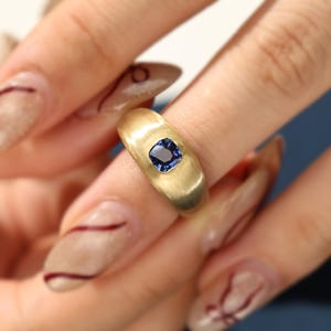 Cornflower Blue Sapphire Ring, Handmade Brushed Gold Ring, 18k Solid Gold, Statement Ring For Women, Unique Engagement Ring, Gift For Her