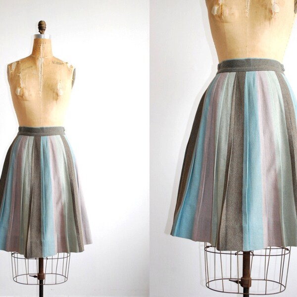 vintage striped wool skirt. pleated 1950s skirt. medium