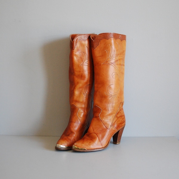 70's Dingo High Heel Side Stitched Western Boots with Toe Caps size 8.5