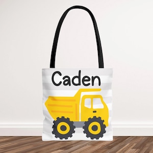 Sac fourre-tout personnalisé pour camion à benne basculante, sac fourre-tout de construction pour enfants, sac fourre-tout pour garçons pour enfants d'âge préscolaire/maternelle/garderie avec nom, sac de camion pour bébé/enfant en bas âge
