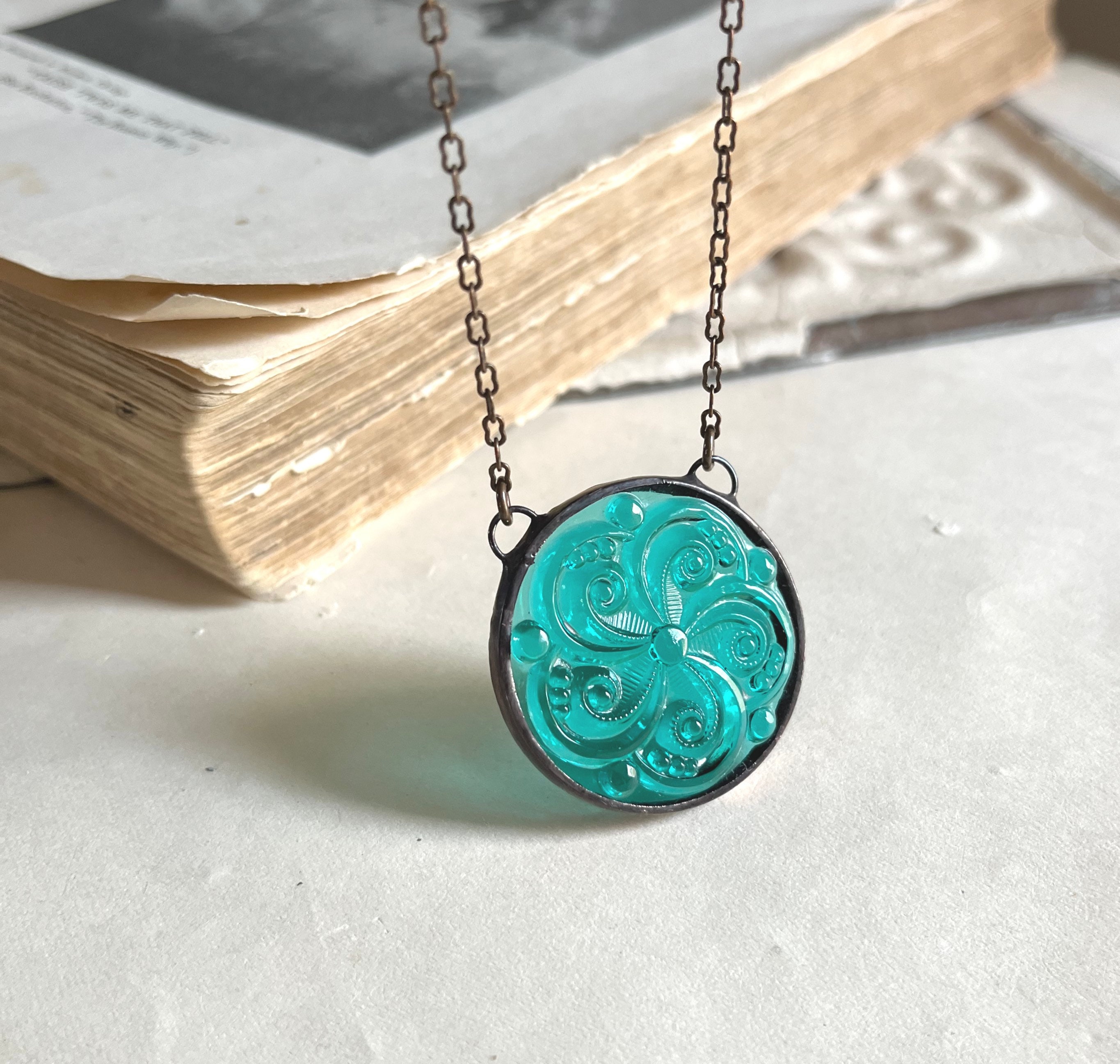 Blaugrüner Glas Anhänger, Glasmalerei Schmuck, Sommer Halskette
