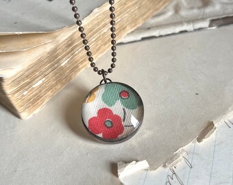 Simple Flower Vintage Fabric Soldered Glass Necklace,  Cottage Core