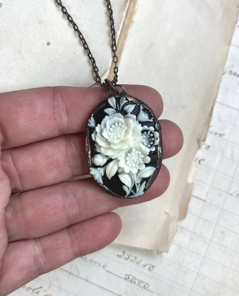 Rose Cameo 1990s, Black and Beige, Acrylic Resin Soldered Pendant, Floral Jewelry image 6