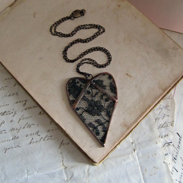 Black Lace Heart Necklace Jewelry