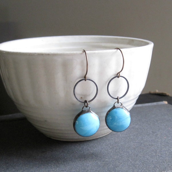 Blauw en wit gemarmerde Lucite Drop Oorbellen, Gerecyclede Sieraden