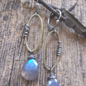 Long mixed metal labradorite drop earrings// Wire wrapped labradorite earrings// Industrial gemstone jewelry// Labradorite jewelry image 2