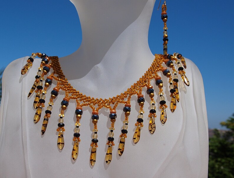Yellowjacket Beaded Drop/dagger Necklace in Amber and Black Etsy