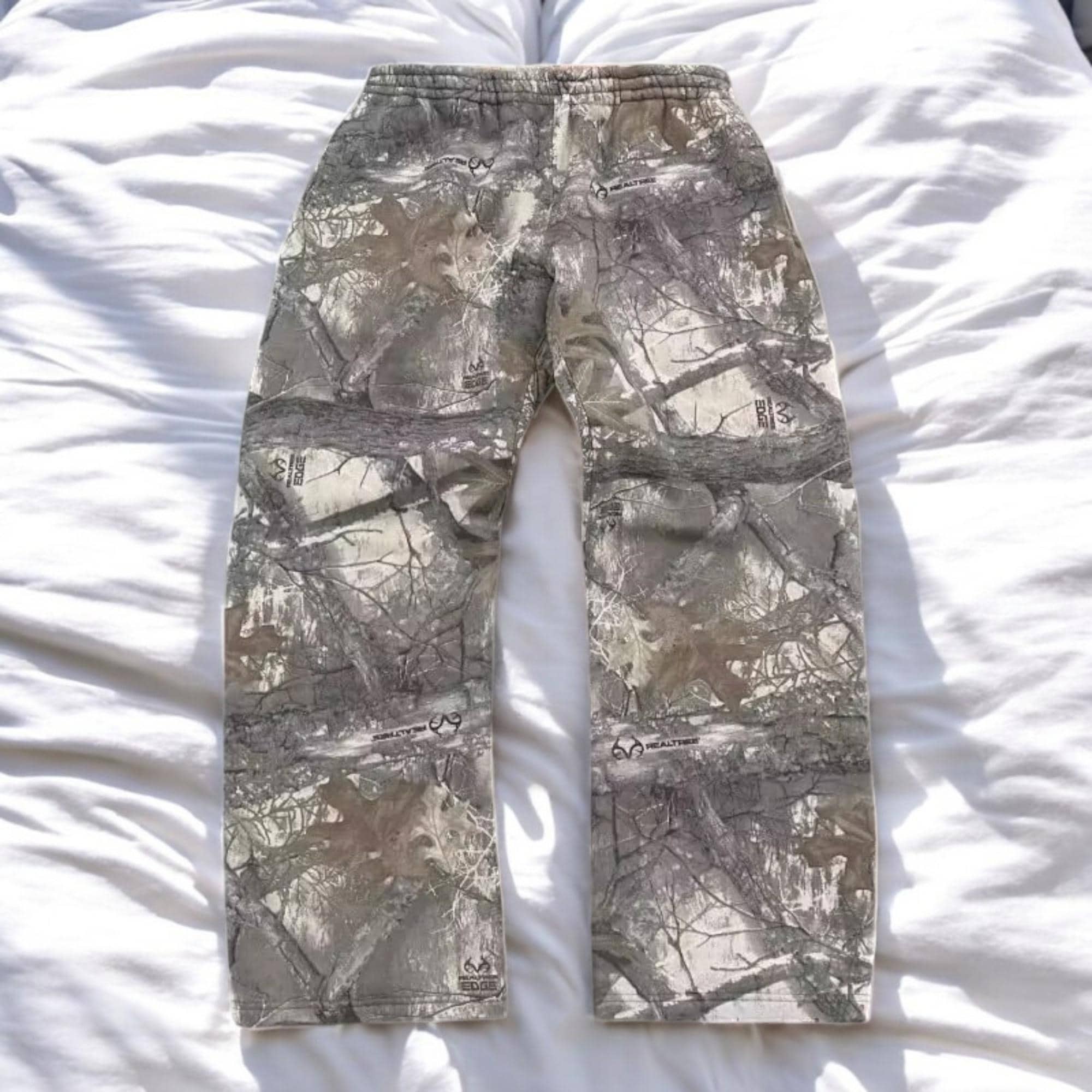 Y2K Vintage Camo Baggy Pants – Harajuku Streetwear | Wide
