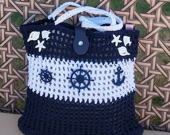 Bolso de playa náutico de ganchillo: bolso de mano de macramé de algodón hecho a mano con decoración marina.