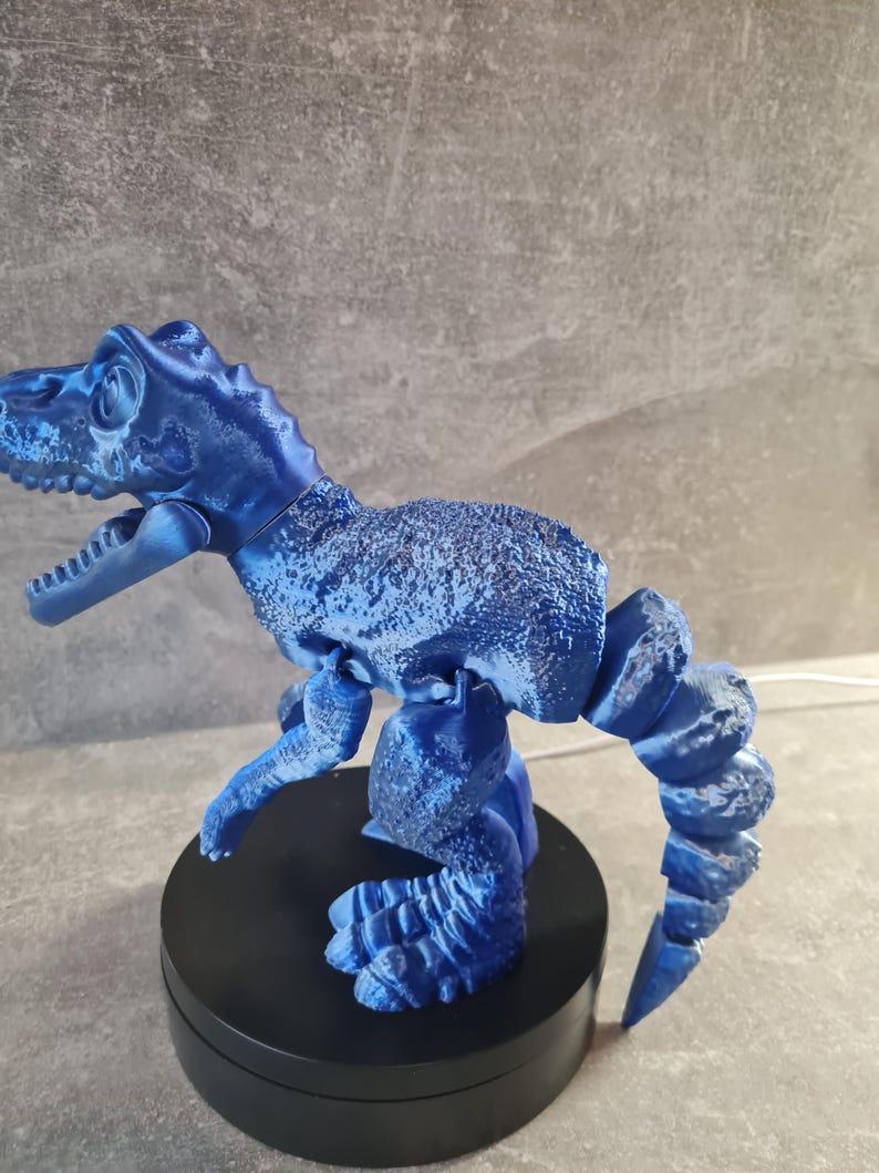 Articulated T-Rex Toy, Flexible Dinosaur Figure, Poseable Desk Toy, 3D Printed Fidget Animal, Unique Gift for Dino Lovers
