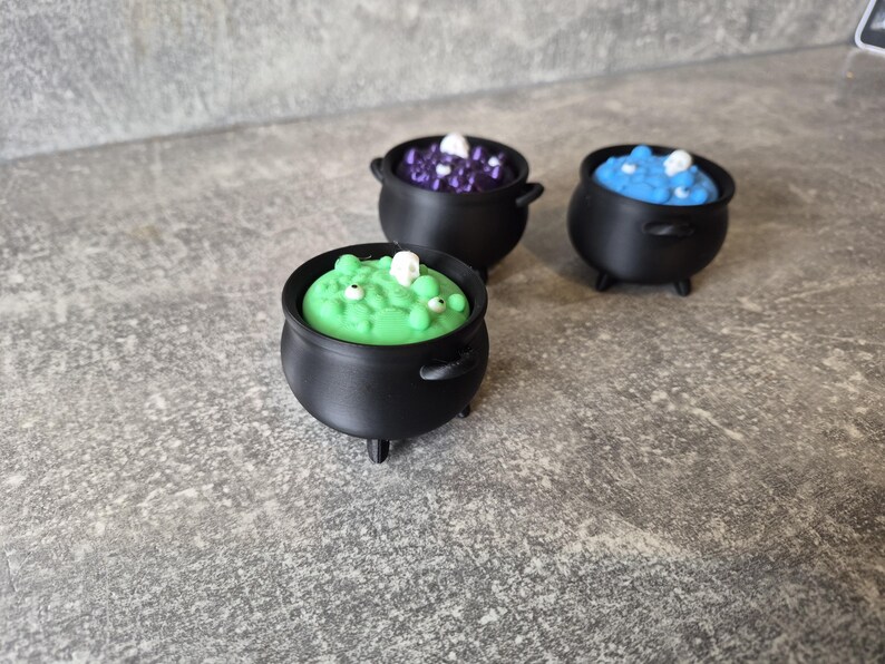 Halloween Cauldron Clicker, 3D printed black fidget, witchy desk decor