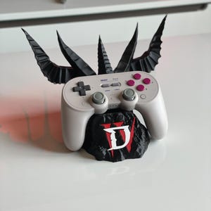 Diablo 4 Controller Stand, Xbox & PS5 Gamepad Holder, Lilith Gaming Display, Gothic Controller Shrine, Desk Gaming Decor, Diablo Gift for Ga