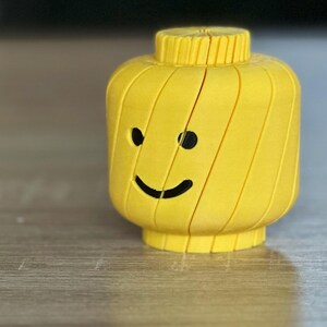 Stretchy Fidget Toy – Articulated Brick Style Figure, 3D Printed Sensory Desk Toy, Poseable Geek Gift & Stocking Filler