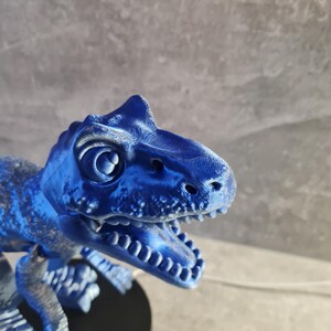 Articulated T-Rex Toy, Flexible Dinosaur Figure, Poseable Desk Toy, 3D Printed Fidget Animal, Unique Gift for Dino Lovers