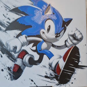 Sonic the Hedgehog Wall Art, Retro Gamer Decor, with Stand