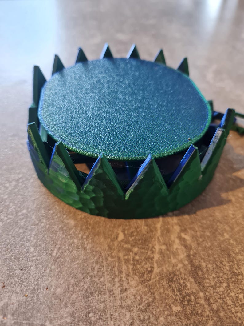 Bear Trap Coaster with Moving Drink Holder, Rustic Cabin Bar Decor, Unique Gift for Hunters, Beer Lovers, Husbands & Dads