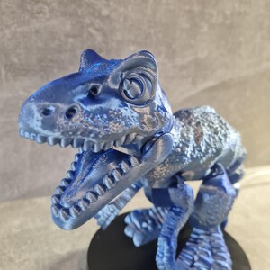 Articulated T-Rex Toy, Flexible Dinosaur Figure, Poseable Desk Toy, 3D Printed Fidget Animal, Unique Gift for Dino Lovers