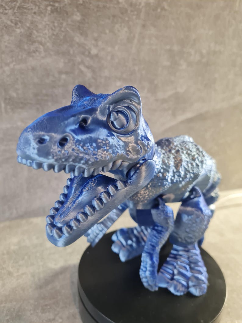 Articulated T-Rex Toy, Flexible Dinosaur Figure, Poseable Desk Toy, 3D Printed Fidget Animal, Unique Gift for Dino Lovers