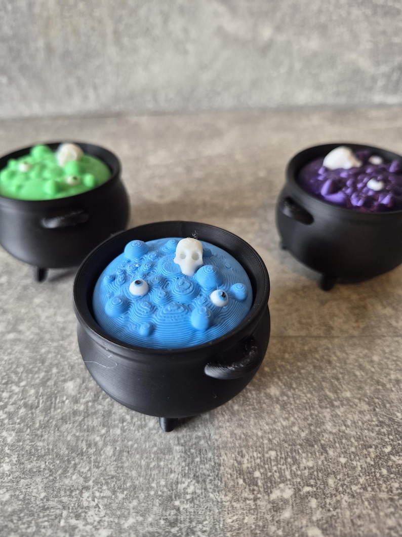 Halloween Cauldron Clicker, 3D printed black fidget, witchy desk decor