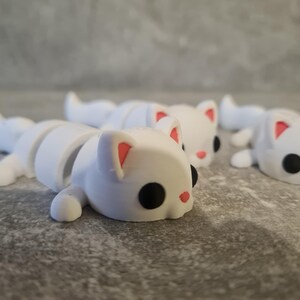 Flexi Kitty Toy – Poseable Kitten Figure, 3D Printed Fidget Pet, Cute Desk Companion Gift