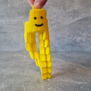 Stretchy Fidget Toy – Articulated Brick Style Figure, 3D Printed Sensory Desk Toy, Poseable Geek Gift & Stocking Filler