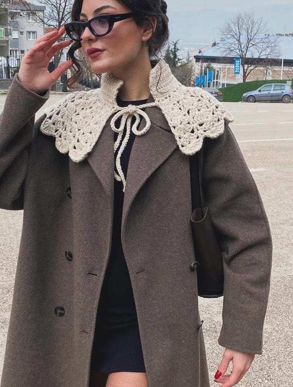 Handmade Crochet Peter Pan Collar: Cream Knit Lace Coat  display picture 1