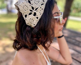 Y2K Vibe Bandana, Handmade Crochet Head Scarf, Boho Lace Hair Bandana, Granny Square Kerchief, Summer Vintage Style Hair Wrap