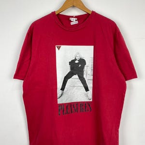 Guess X Pleasures T-Shirts DO196