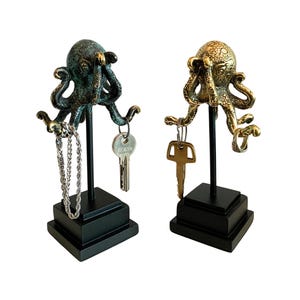 Modern Octopus Key Holder Bronze, Animal Bronze, Animal Statue, Octopus Statue, Key Holder Standing, House Decor, Tabletop, Unique, Ocean