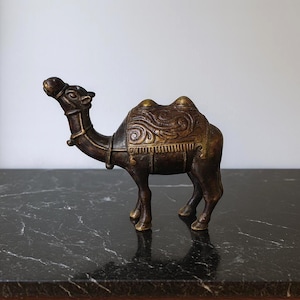 Camel Statue, Camel Bronze Statue, Animal Bronze, Holiday Gift, Miniature, Home Decor, Birthday Gift, Animal Figurine, Gift Idea