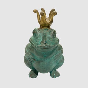 King Frog Bronze Statue, Bronze Statue, Animal Statue, Animal Bronze, Frog Standing, Room Decor, Office Decor, Unique, Miniature, Gift Idea