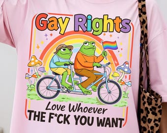 Camiseta com estampa de sapo e arco-íris em apoio aos direitos LGBT, Camiseta "Ame quem você quiser" LGBT, Camiseta do Orgulho de Sapo e Rã, Mês do Orgulho LGBTQ+, Presente para amigo(a) que apoia o Orgulho Gay