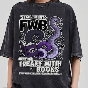 Ace And Anxious T-shirt, Freaky With Books Asexual Pride-tröja, bokälskare HBTQ+-tröja, Ace Pride-tröja, rolig asexuell boklig skjorta