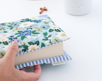 Personalized Book Cover: Padded Book Sleeve, Reading Gift For Her