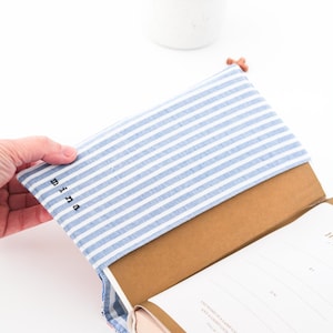 Kundenspezifischer Blumenbibelbezug, personalisierte Gebetsbuchhülle