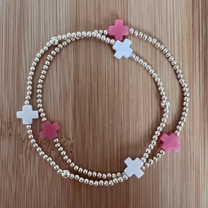 Förgyllt Bliss Cross-armband 2,5 mm 14kt guldfyllda pärlor