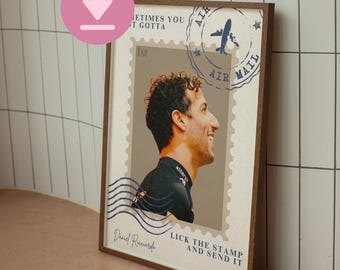 Póster de Daniel Ricciardo en F1: Lick The Stamp (impresión A4) (descarga digital)