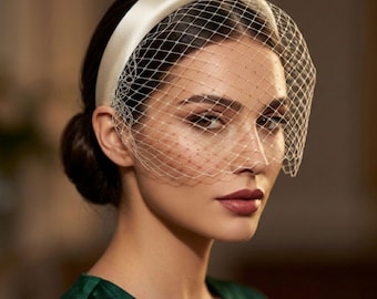 Diadema acolchada con velo de jaula de marfil • Tocado de novia moderno • Tocado de boda flexible y ajustable • Velo facial de lujo color crema • Velo de malla