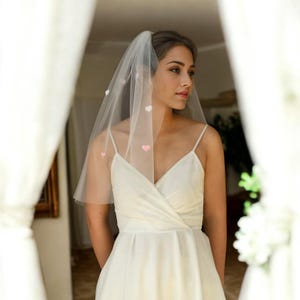 Romantic Bridal Veil with Pink & White Hearts • Soft Tulle Wedding Veil with Comb • Lightweight Short Veil for Bride or Bachelorette