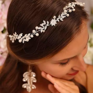 Handmade Bridal Headband with Pearls and Rhinestones • Silver or Gold Wedding Hair Accessory • Elegant Hairpiece for Brides & Bridesmaids
