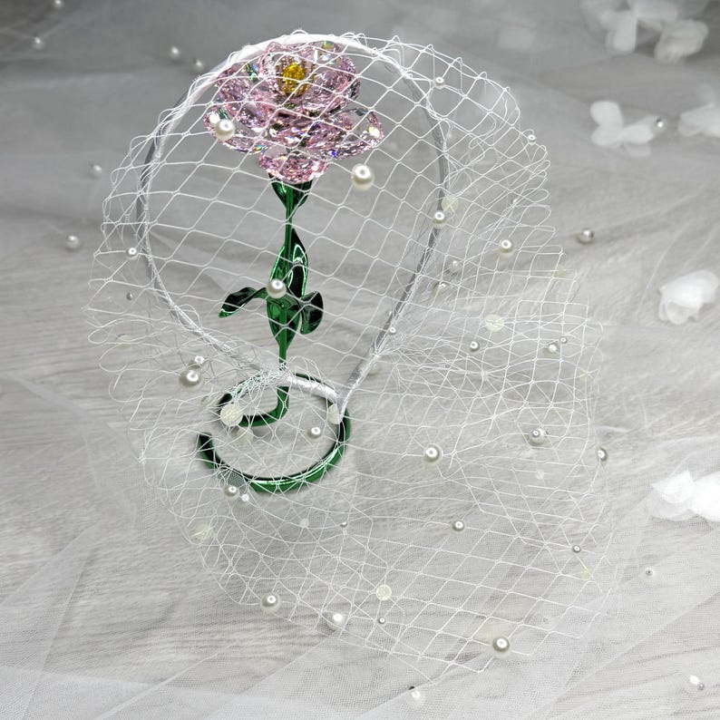 White Birdcage Veil with Pearls · Wedding Headband Veil · Retro Bridal Hair Accessory · Short Cage Veil for Bride · Fascinator Style image 9