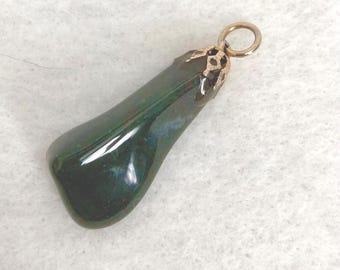 VINTAGE FAUX JADE Pendant