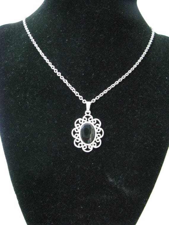 Sarah Coventry vintage Filigree Jet Onyx Silver & 