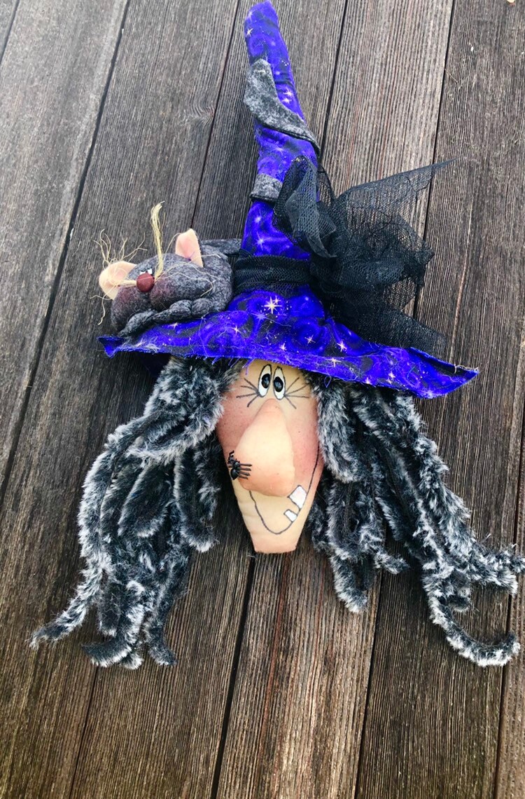 Wilma Witch Spooktacular Headliner purple