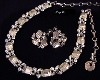 Vintage LISNER Emerald Cut Clear Crystal Rhinestone Necklace & Earrings Set