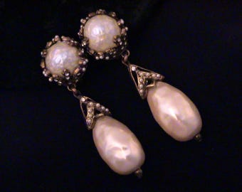 Vintage FRATTI Signed GM Glass Pearl & Crystal Rhinestone Drop Earrings