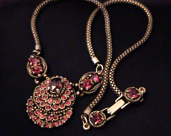 Vintage HOLLYCRAFT Garnet Red Rhinestone Lavalier Necklace, Unmarked