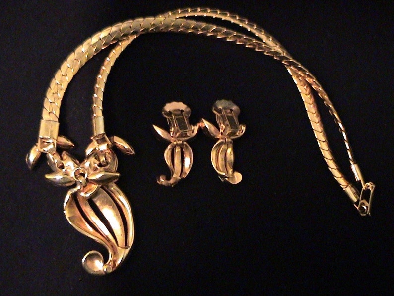 Vintage High End Crystal Rhinestone Gold Necklace and Earrings Demi Parure
